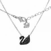 Swarovski施华洛世奇 小黑天鹅吊坠项链