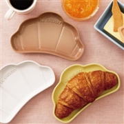 让每一餐都变得秀色可餐！Le Creuset 可颂面包盘 两色