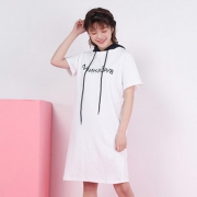 简约显瘦# phoebe darling 连帽T恤裙学院风直筒连衣裙