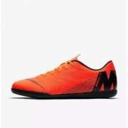 Nike 耐克 VaporX 12 Club IC 足球鞋