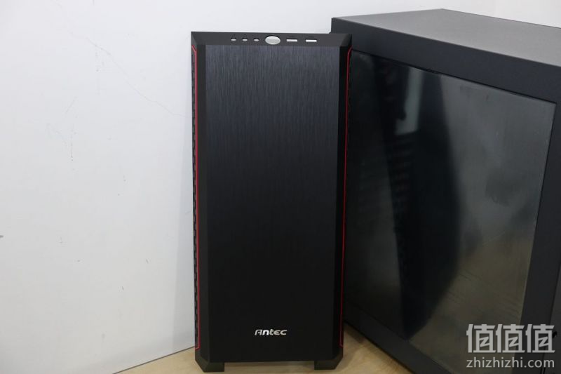 Antec 安钛克 P7 Window Red 中塔机箱开箱