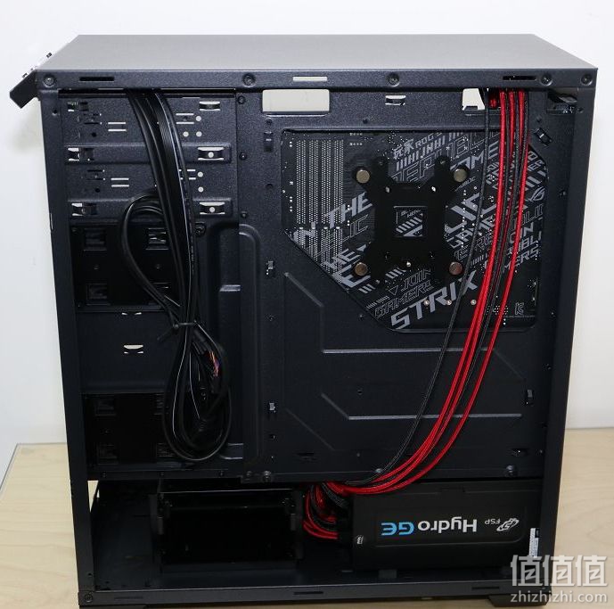 Antec 安钛克 P7 Window Red 中塔机箱开箱