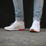 俄罗斯世界杯款：New Balance 新百伦 574系列 复古运动鞋