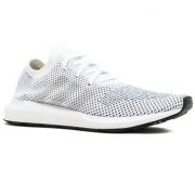 adidas SWIFT RUN PK 男款运动鞋