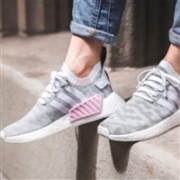 adidas 阿迪达斯 NMD_R2 Primeknit 女子款休闲运动鞋