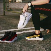 仿OFFWHITE：沃丁 男子夏季透气跑鞋 一脚蹬设计