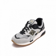 限35、36码：new balance 1600系列 女子运动鞋*2件