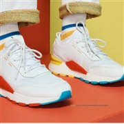 Champs Sports官网精选Adidas、Nike 、Puma等品牌时尚运动单品