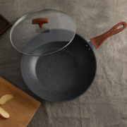 某当优品 复底麦饭石 不粘平底炒锅 32cm +凑单品