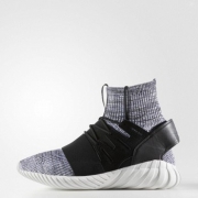adidas Tubular Doom PK 男子运动鞋