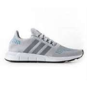 adidas 阿迪达斯 Originals Swift Run 中性款休闲运动鞋