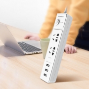航嘉（Huntkey）   SM207 小白207 新国标带3USB1.8米插座