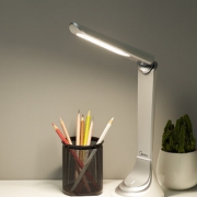美的 简致 LED 充电式台灯