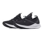 new balance FRESH FOAM LAZR 女款运动鞋