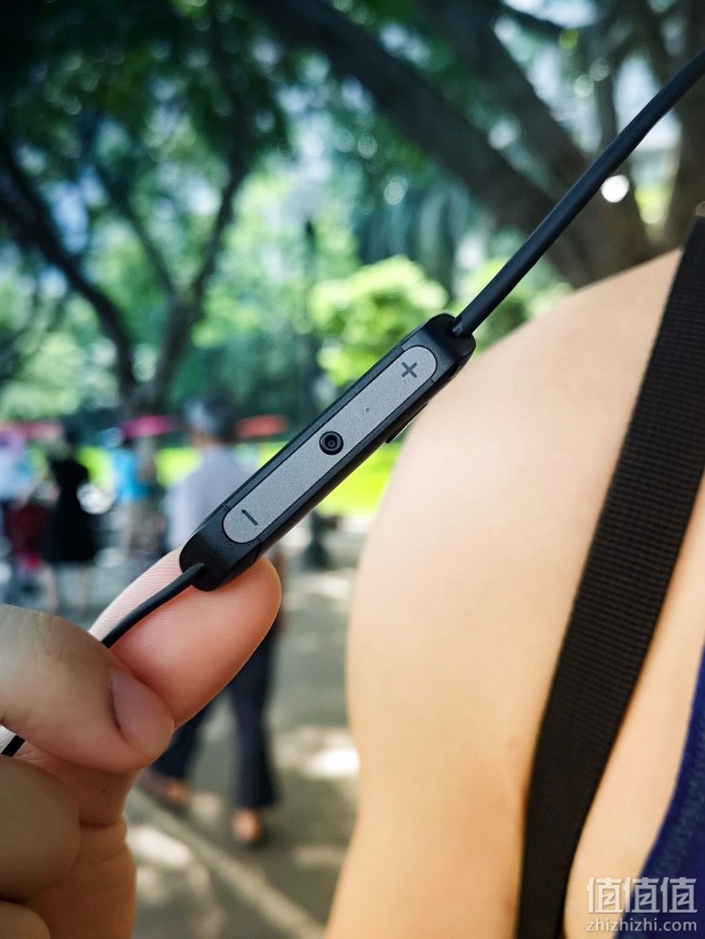 Jabra 捷波朗 Elite 45e 悦逸颈挂式蓝牙耳机开箱