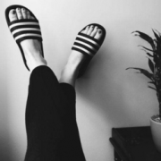 adidas 阿迪达斯 Duramo Slides 大童款拖鞋