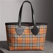 意大利产，18年新款 Burberry 女士格纹双面两用吉安特包