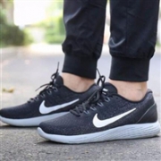 Nike 耐克 Lunarglide 9 男士透气跑鞋
