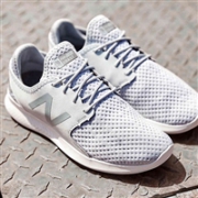 New Balance FuelCore Coast V3 女士跑鞋