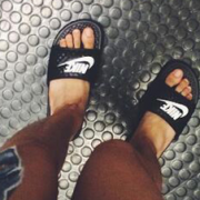 Nike耐克 Benassi JDI女子凉鞋