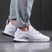 有券的上：NIKE耐克 RIVAH AH6774 女款运动鞋