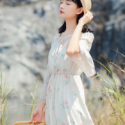 小仙女必备！康爱思 小清新白色连衣裙