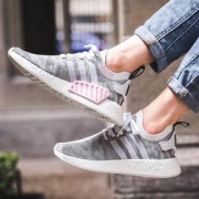 阿迪达斯（Adidas）  NMD_R2 PK 女士运动鞋+男款休闲鞋