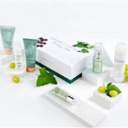 价值￡99.6！Caudalie X Lookfantastic限量版美妆盒