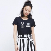 美特斯邦威 女子短袖T恤