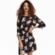 H＆M 女装印花收腰连衣裙
