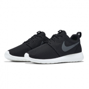 NIKE耐克 ROSHE RUN ONE 男款奥利奥跑步鞋