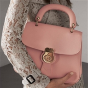 Burberry 巴宝莉 The DK88 中号提柄手袋 粉色