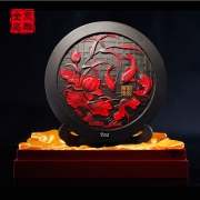 金乌炭雕 连年有余 活性炭雕工艺摆件