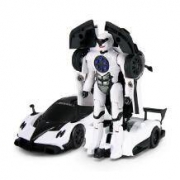 限华东：星辉 Rastar 1：32帕加尼合金战警变形汽车机器人 玩具模型 61900