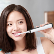 飞利浦（PHILIPS）    HX3226/41 Sonicare 声波震动牙刷 送牙刷盒