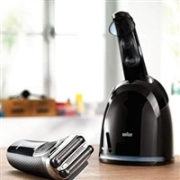 Braun 博朗 3系 3050cc 剃须刀 带智能全自动清洁座