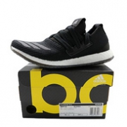限尺码： adidas 阿迪达斯 PureBOOST R 女款跑鞋