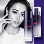 白菜价！L'OREAL PARIS 欧莱雅 复颜玻尿酸导入套装（晶露130ml+乳液110ml）