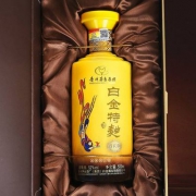 贵州茅台集团，白金特曲 贵宾版 52度浓香型白酒500ml*2瓶