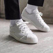 18年春夏，国内￥2850 Y-3  Super Knot男士运动鞋 £112.2（£132 额外85折）