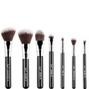 超高性价比，Sigma beauty 便携式旅行七件化妆刷套装