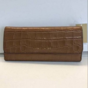 Michael Kors 女士牛皮长款钱包*2个 32F7GF6F2E