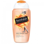 femfresh 芳芯 女士洗液 洋甘菊型 250ml*2
