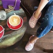 Crocs卡洛驰官网现有精选鞋履5折促销