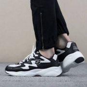 18年新款，Skechers 斯凯奇 D'lites AIRY 女士休闲运动鞋 88888105