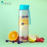 unibott 优道   磨砂超轻运动随手杯 750ml