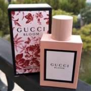 Gucci 古驰 Bloom 花悦盛放女士香水 50ml