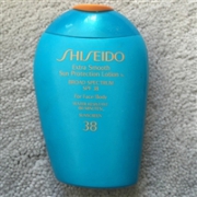 Shiseido 资生堂 Extra Smooth 新艳阳经典防水防晒乳 SPF38 100ml