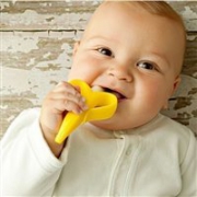 凑单品！BABY BANANA香蕉宝宝 硅胶婴儿牙胶牙刷