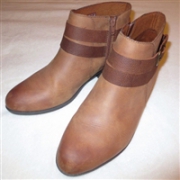 Clarks其乐 addiy cora 女士短靴
